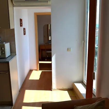 Διαμέρισμα One-bedroom Sunny Holiday-eh