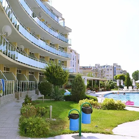 One-bedroom Sunny Holiday-eh Διαμέρισμα *